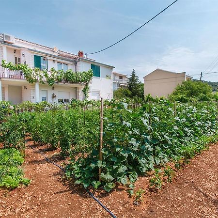 Apartments Mala Dalmacija Poljica  Bagian luar foto