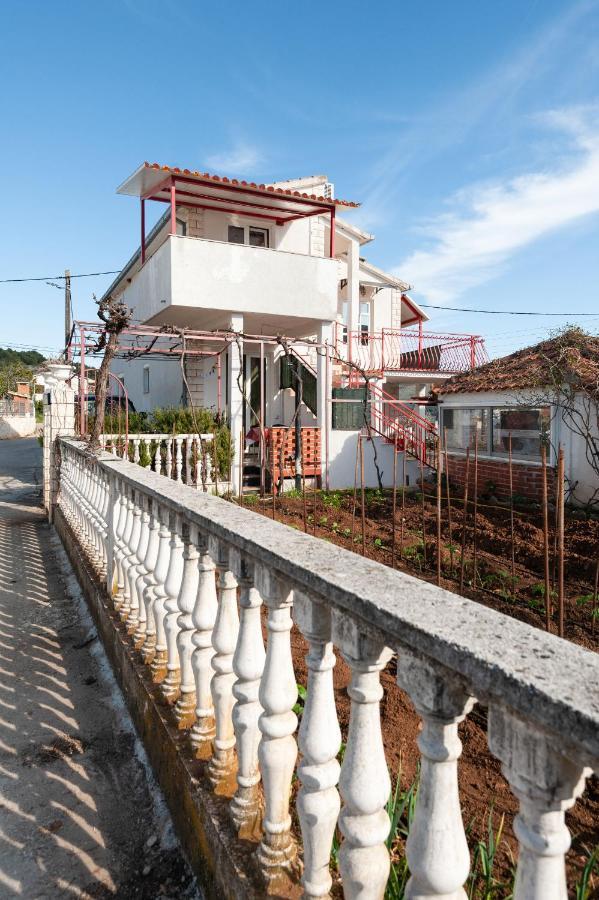 Apartments Mala Dalmacija Poljica  Bagian luar foto